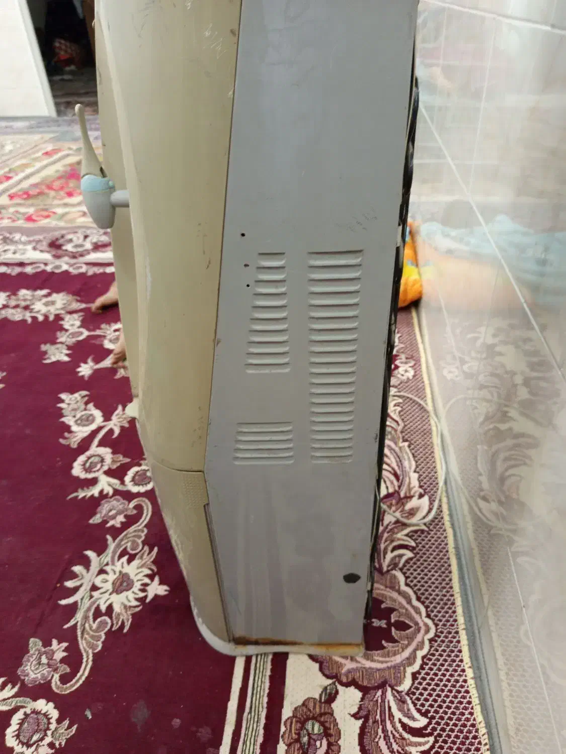 آبسرد کن|آب‌سردکن و تصفیه آب|یزد, |دیوار