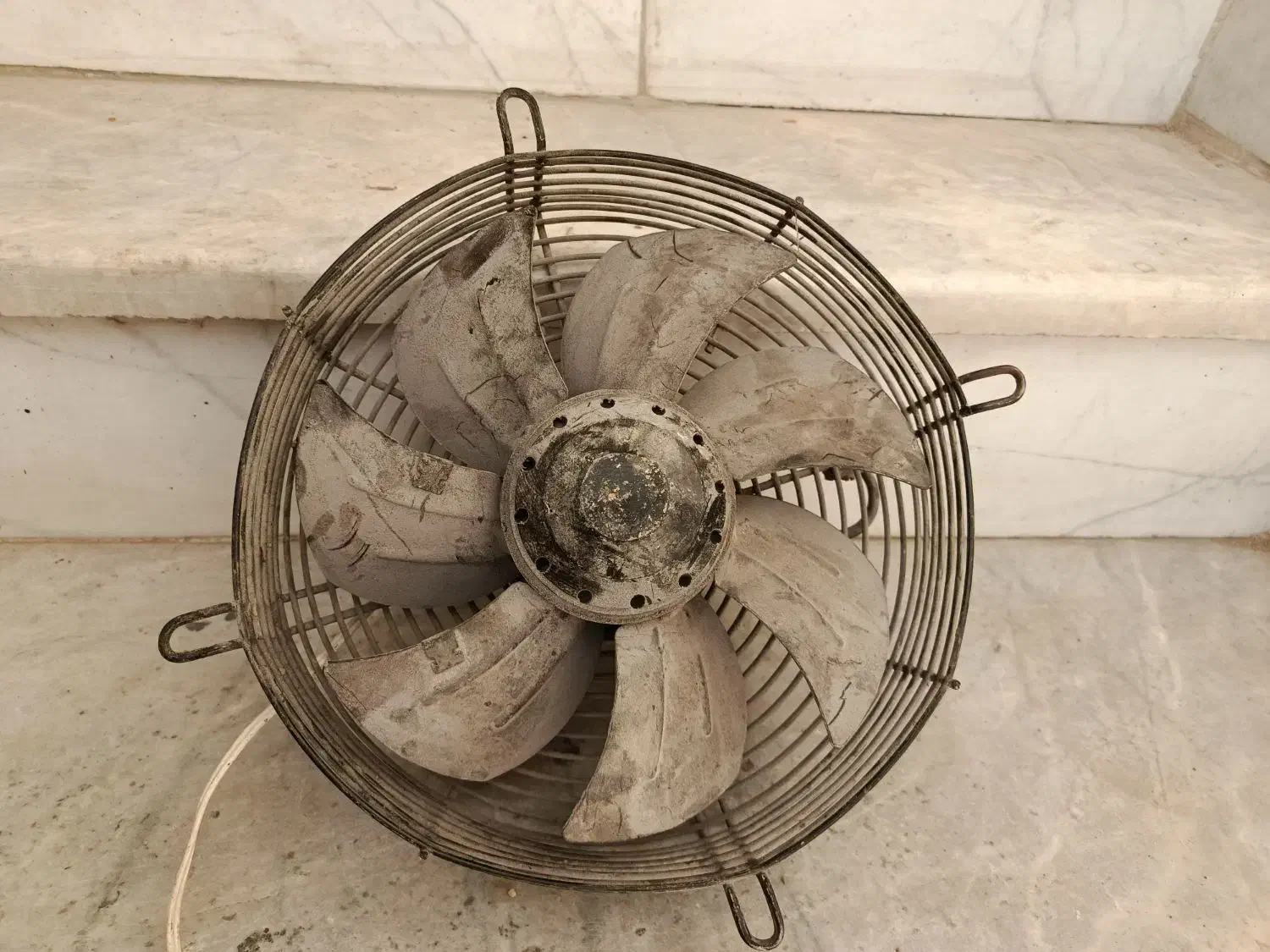 تهویه|پنکه و تصفیهکنندهٔ هوا|مشهد, حجاب (شهرک غرب)|دیوار