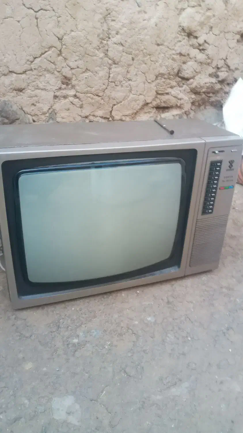 تی ای وی|تلویزیون و پروژکتور|اراک, |دیوار