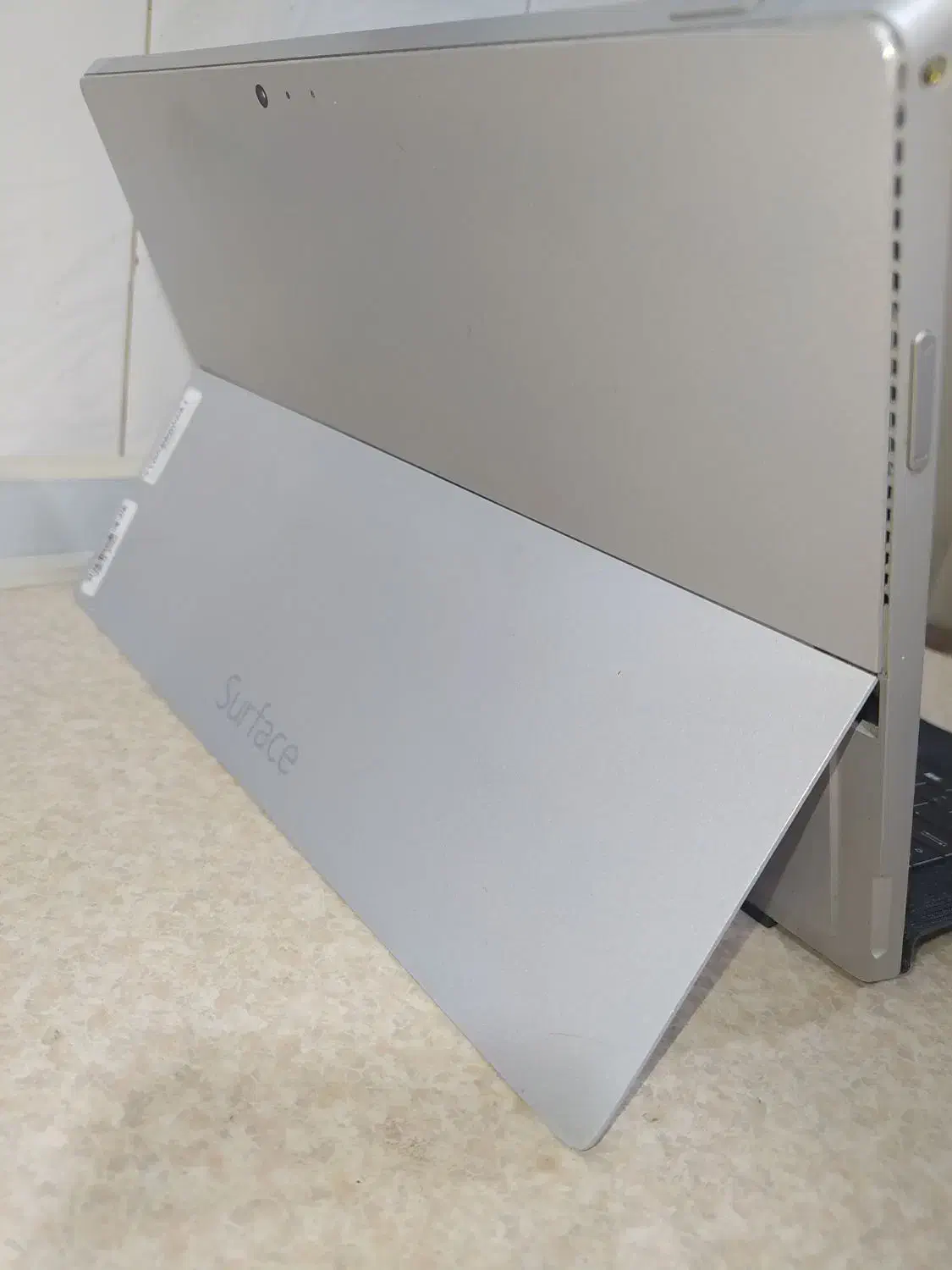 سرفیس پرو ۳|رایانه همراه|شیراز, شهرک مخابرات|دیوار