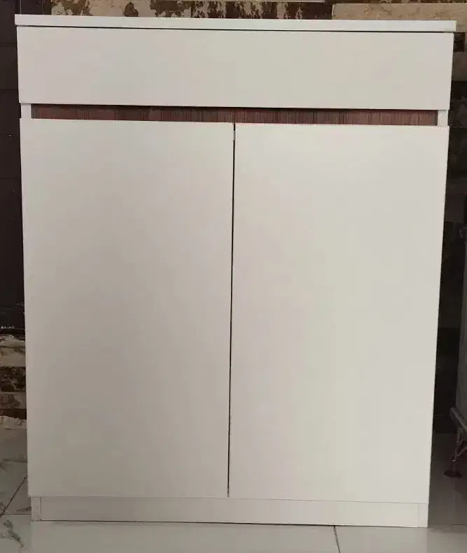 جاکفشی|جاکفشی، کمد، دراور|ایلام, |دیوار