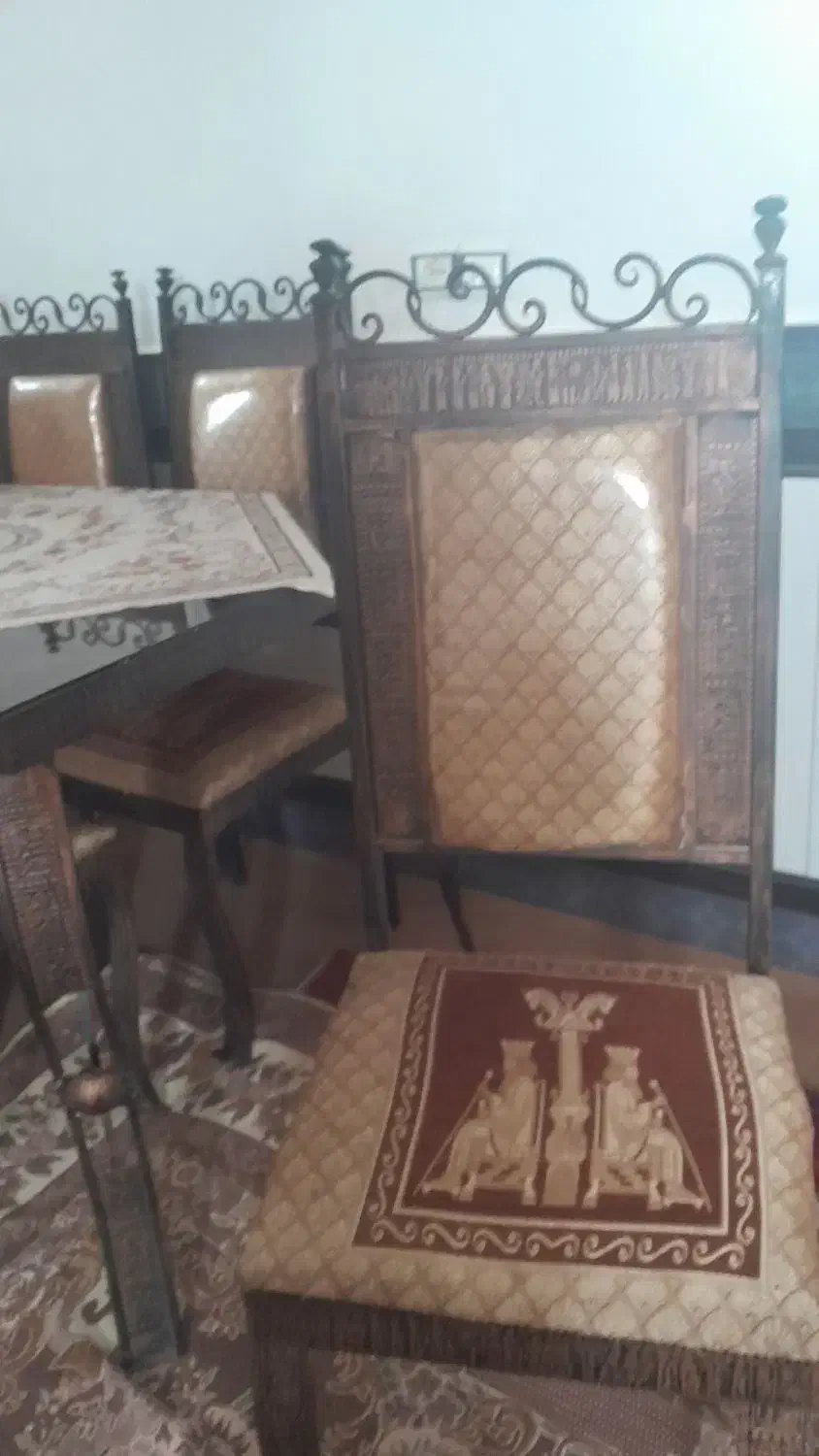 میز نهار خوری|میز و صندلی غذاخوری|بروجرد, |دیوار