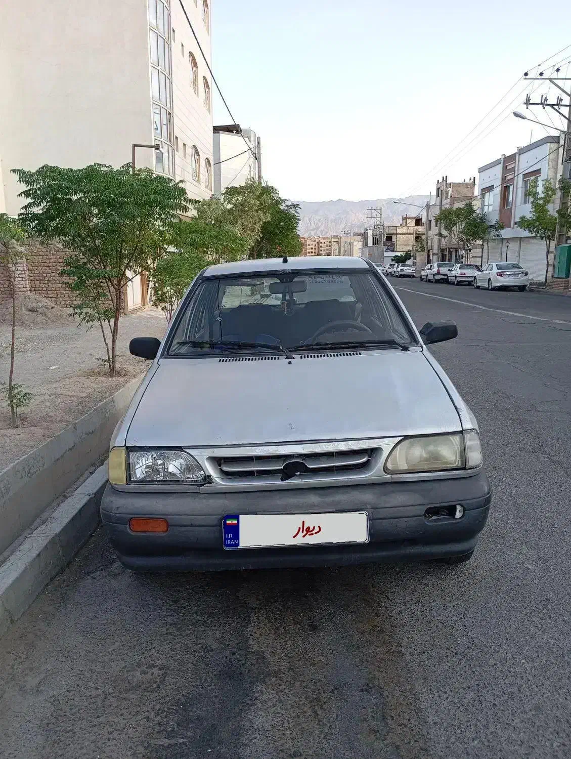 پراید نقره ای|خودرو سواری و وانت|بیرجند, |دیوار