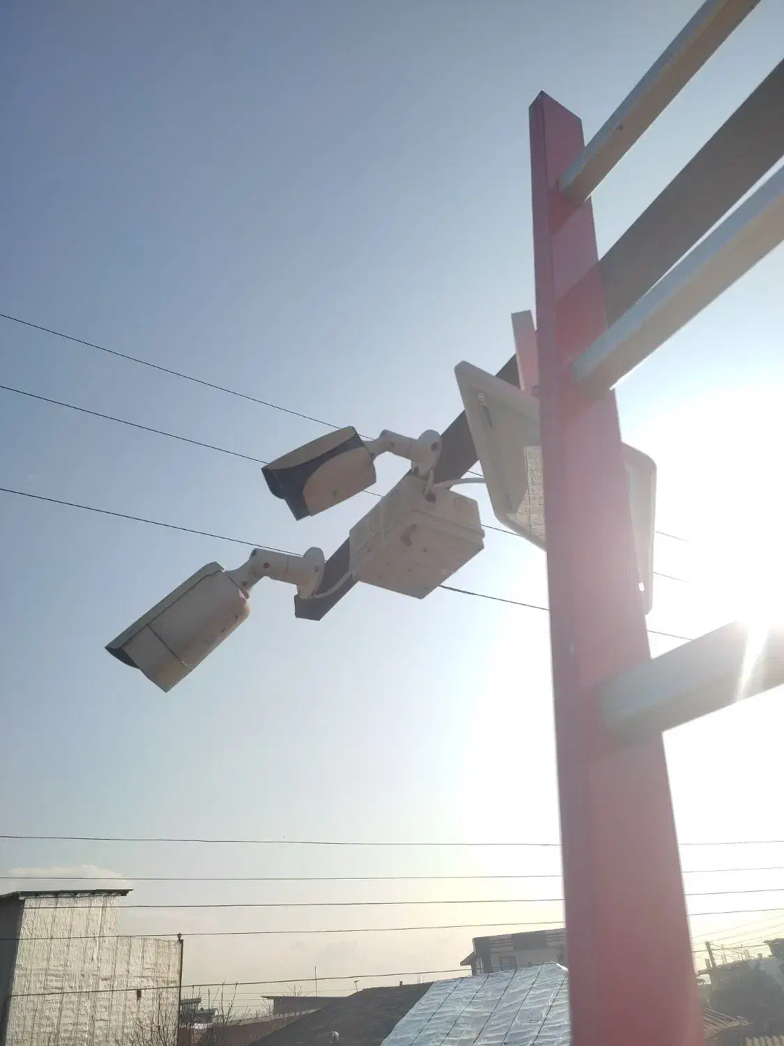 نصب دوربین مدار بسته|خدمات پیشه و مهارت|قائم‌شهر, |دیوار