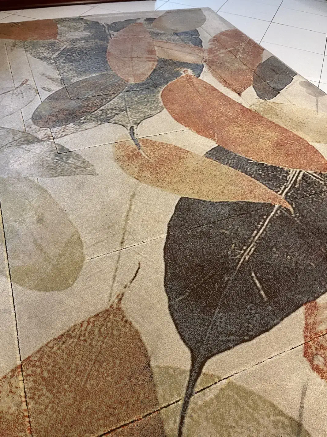 فرش ۷۰۰شانه|فرش|شیراز, معالی‌آباد|دیوار