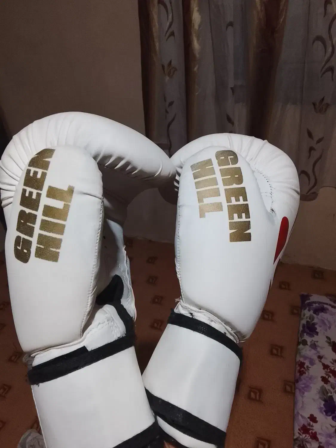 فروش دست کش بوکس|لباس|سیلوانه, |دیوار