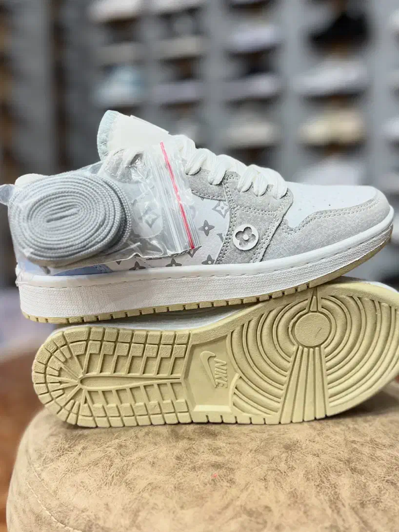 کفش|کیف، کفش، کمربند|شیراز, شهرک سراج|دیوار