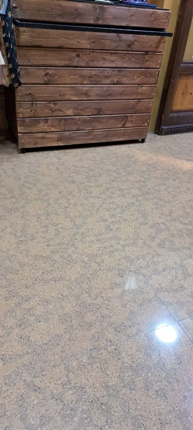 دوعدد میز چوب عالی وزیبا|میز تحریر و کامپیوتر|کیش, |دیوار