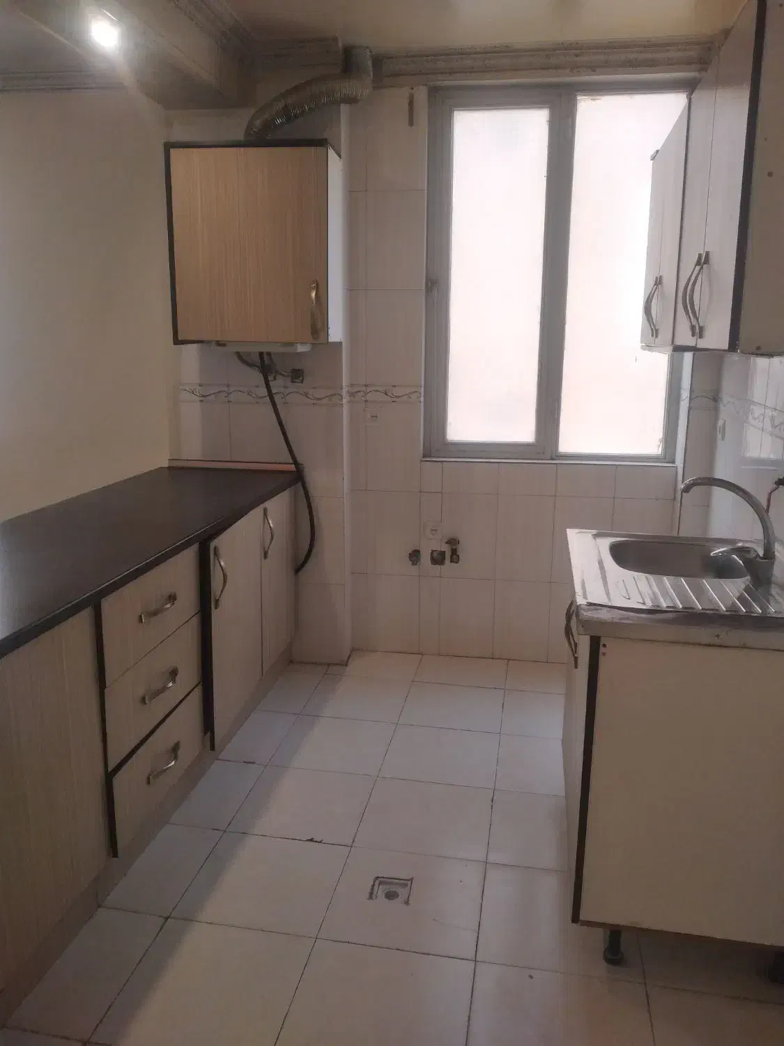 آپارتمان ۶۱ متری