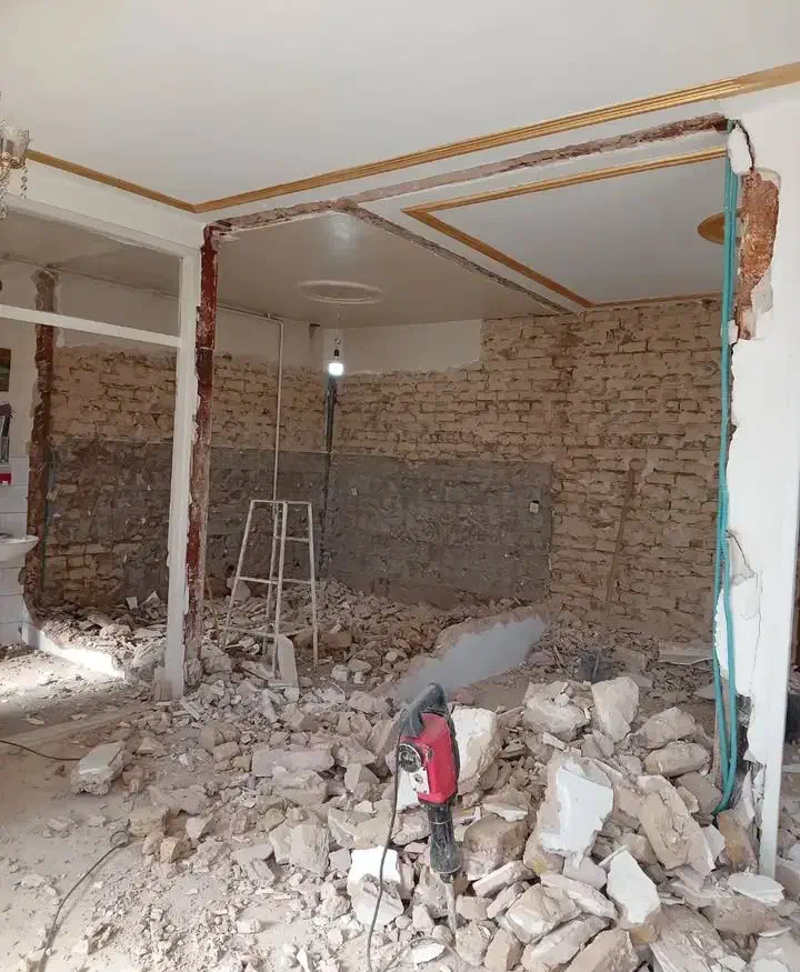 خدمات  کاشی کاری و تخریب ساختمان|خدمات پیشه و مهارت|ابهر, |دیوار