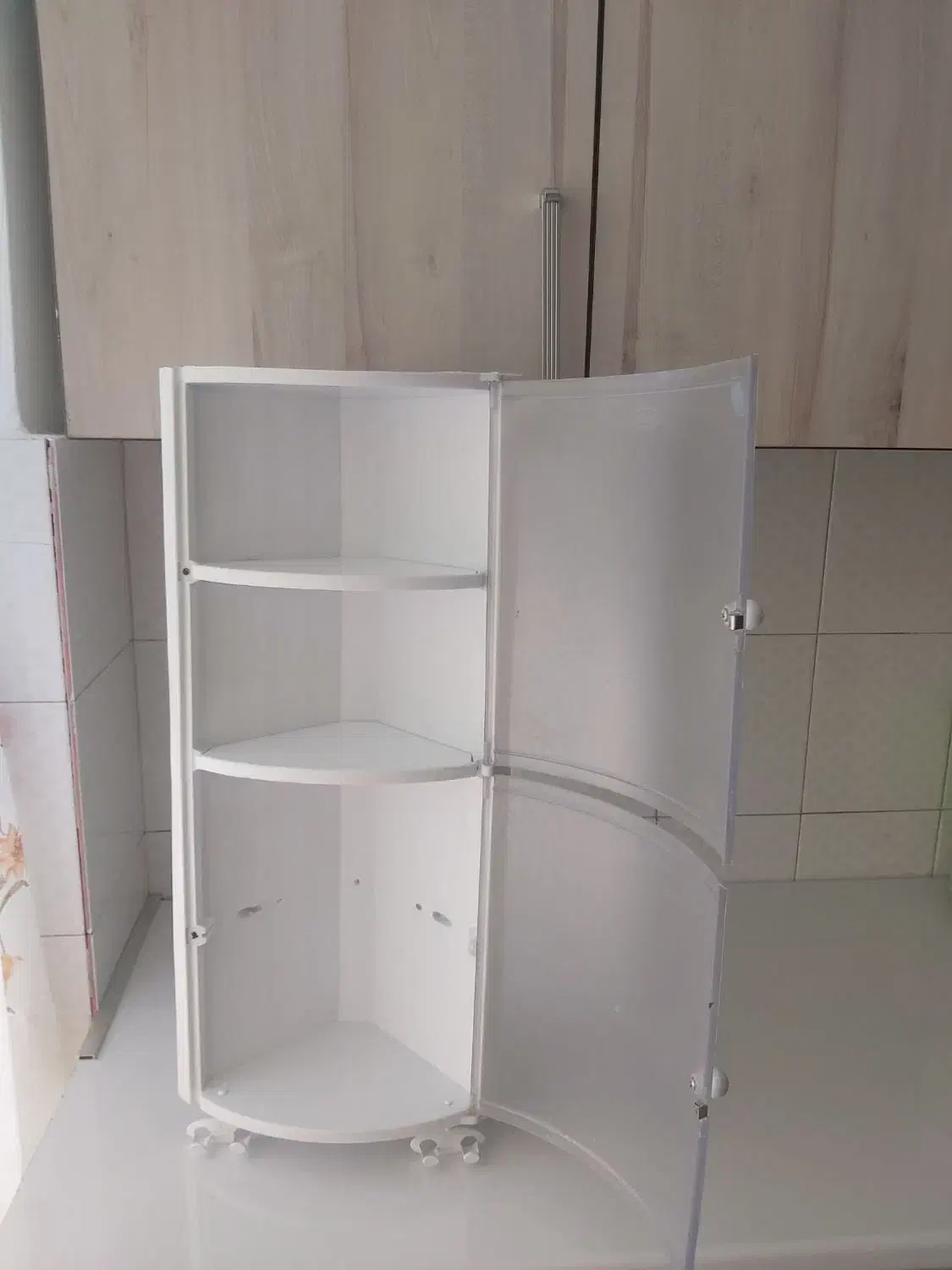 قفسه حمام درب دار|لوازم حمام|اسلامشهر, زرافشان|دیوار