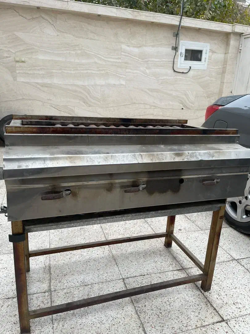 کباب پز گازی|اجاق گاز و لوازم برقی پخت‌وپز|شیراز, محراب|دیوار