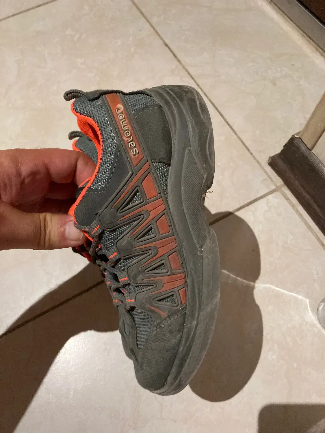 کفش در حد نو سایز ۳۷-۳۱-۳۳|کفش و لباس بچه|بهارستان, |دیوار