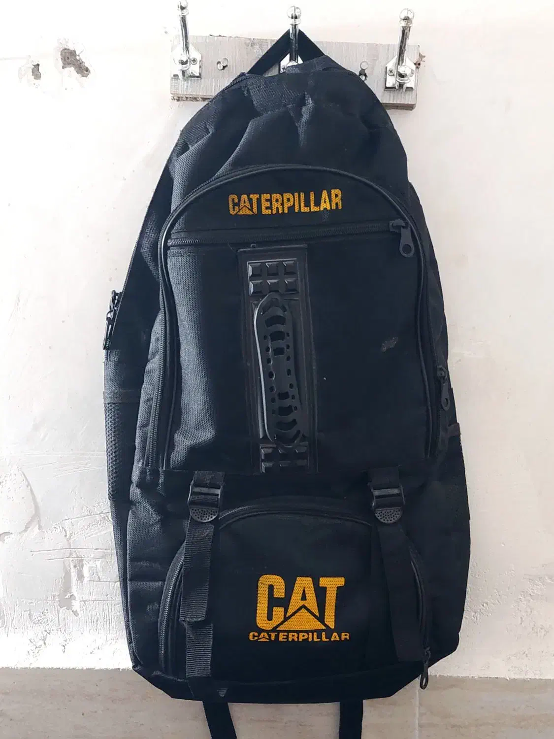 کیف و کوله پشتی CAT سایز متوسط|کیف، کفش، کمربند|زابل, |دیوار
