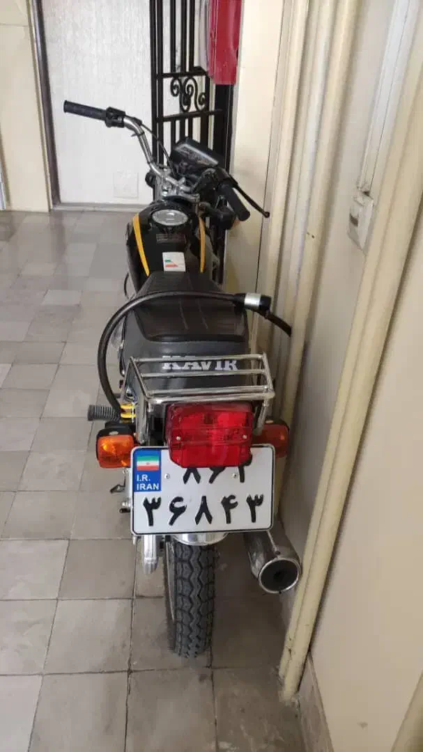 موتور سیکلت کویر ۱۴۰۲ هندلی|موتورسیکلت|شاهین‌شهر, شهرک گلدیس|دیوار