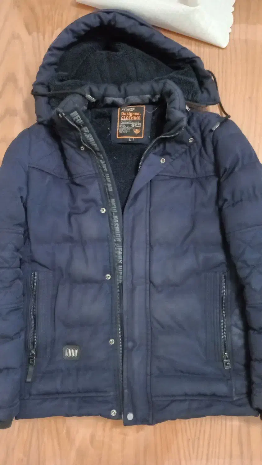 کاپشن سورمه ای مردانه در حد نو سایز لارچ|لباس|رشت, پل تالشان|دیوار