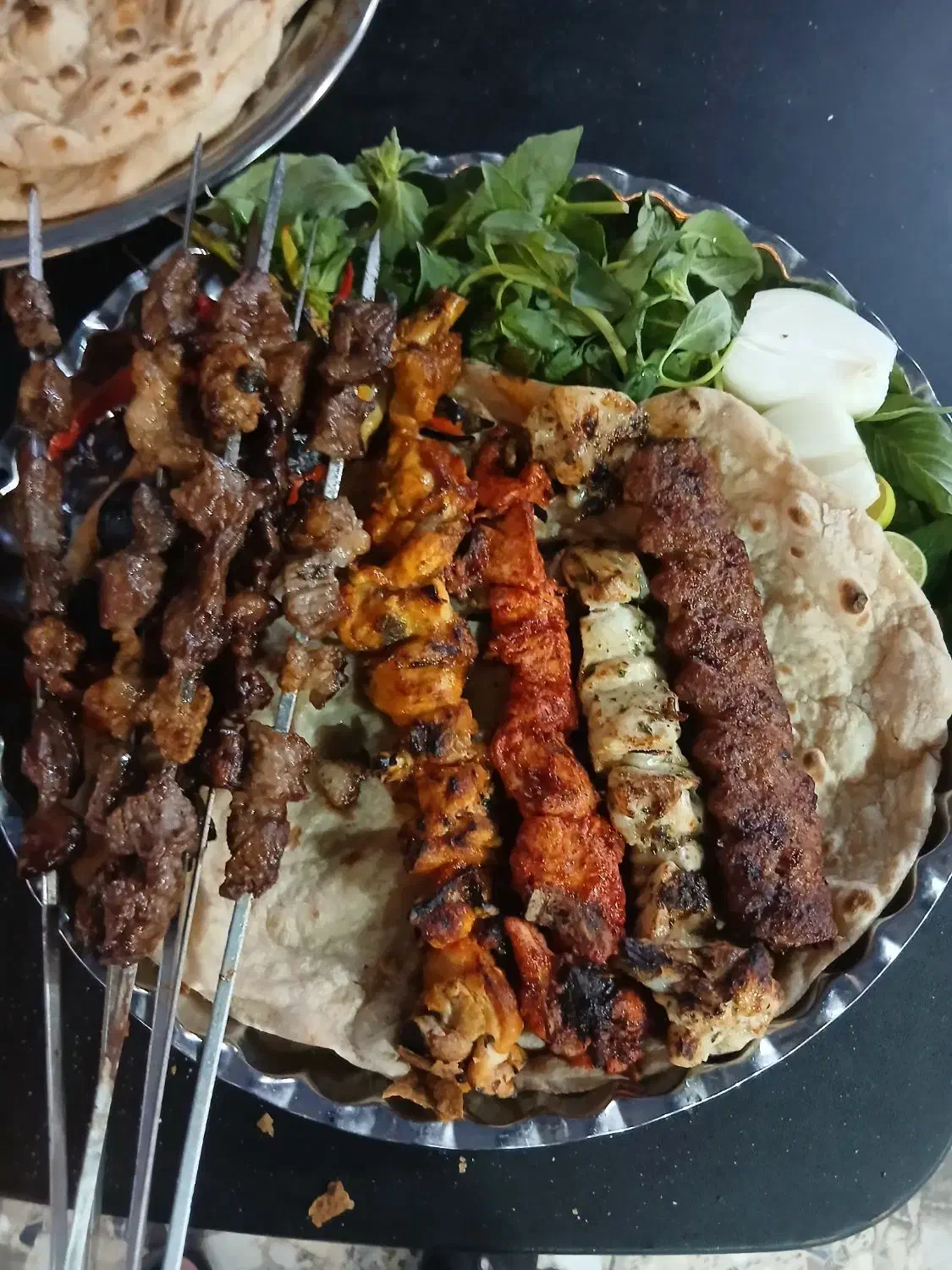 کباب سرای تاراز|استخدام خدمات فروشگاه و رستوران|اهواز, فرهنگ شهر|دیوار