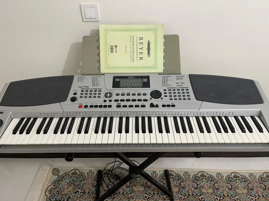 کیبورد6/5 اکتا مدل مدلی710MC|پیانو، کیبورد، آکاردئون|اراک, |دیوار