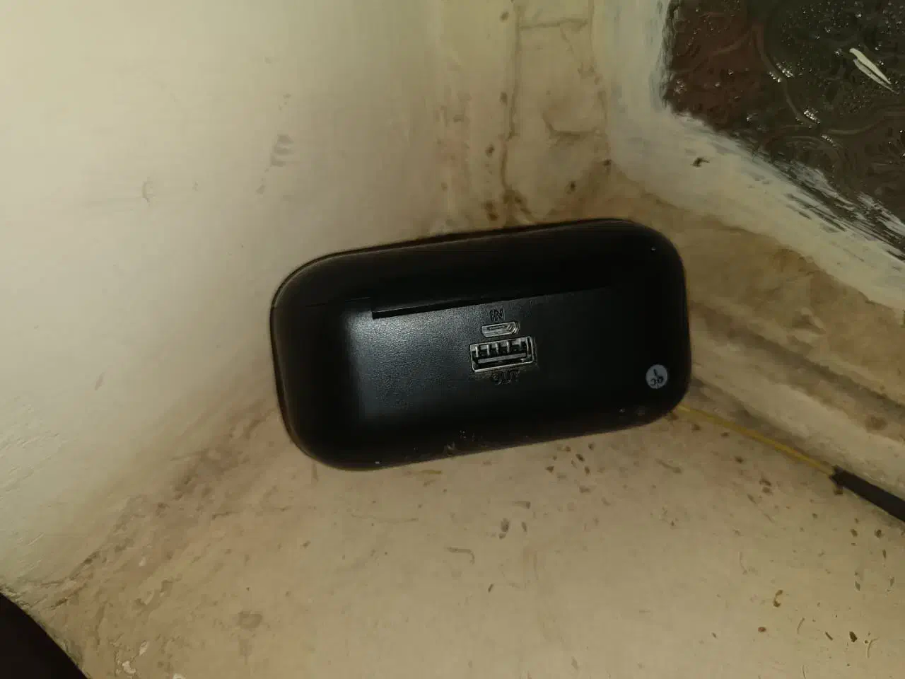 ایرپاد F12 پرو همراه با پاور برای شارژ موبایل|لوازم جانبی موبایل و تبلت|شوشتر, |دیوار