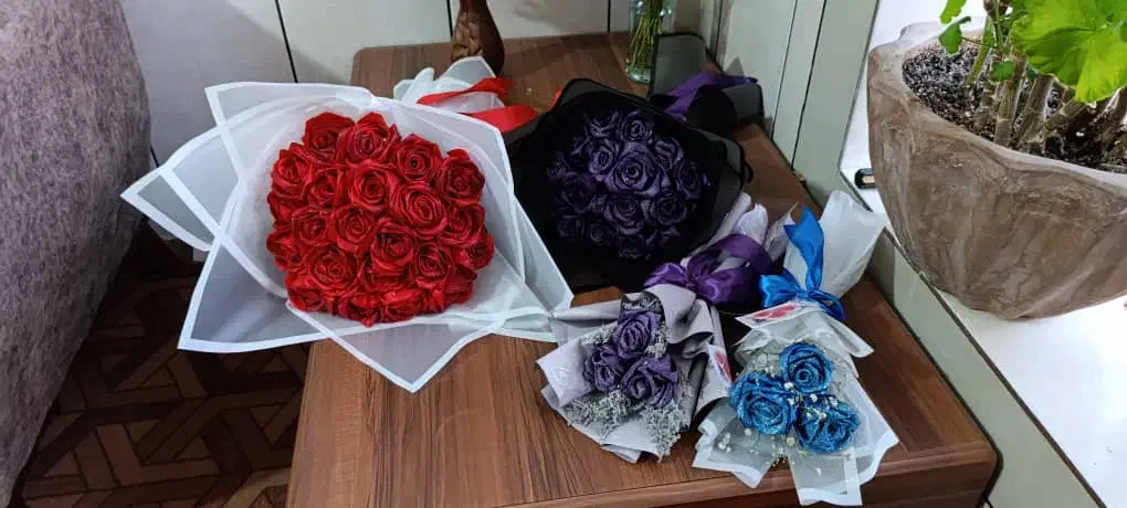 ...|گل مصنوعی|شیراز, زرهی|دیوار