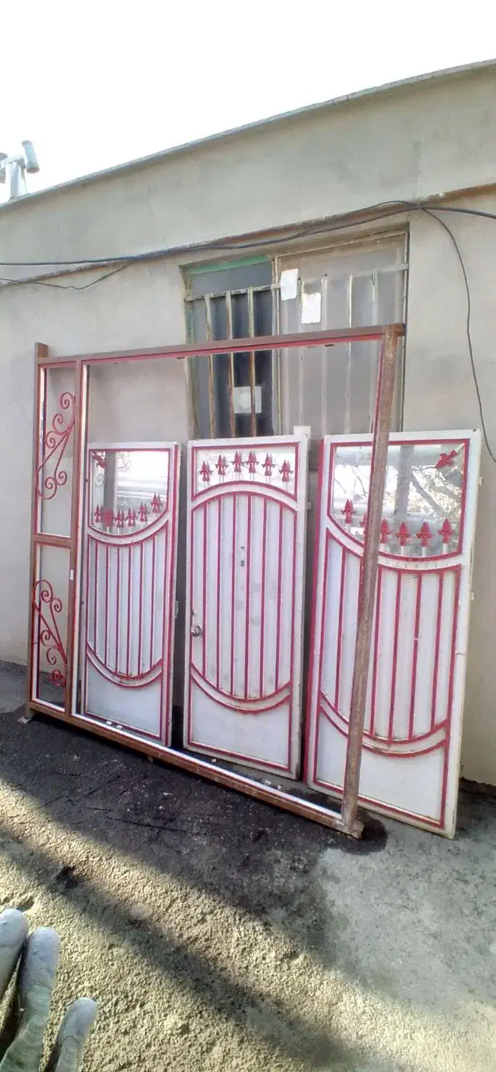 درب حیاط سه لنگه|مصالح و تجهیزات ساختمان|مرند, |دیوار