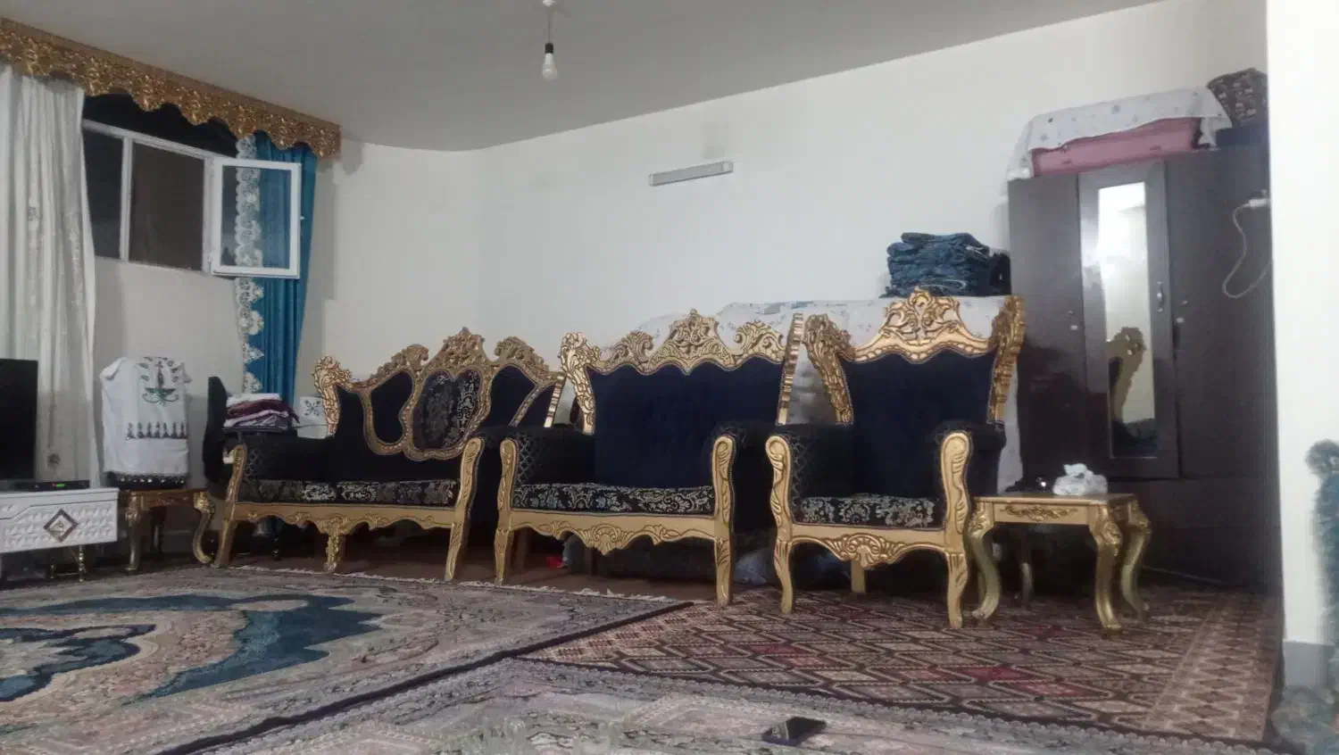 مبل سلطنتی|مبلمان خانگی و میز عسلی|اصفهان, ارزنان|دیوار