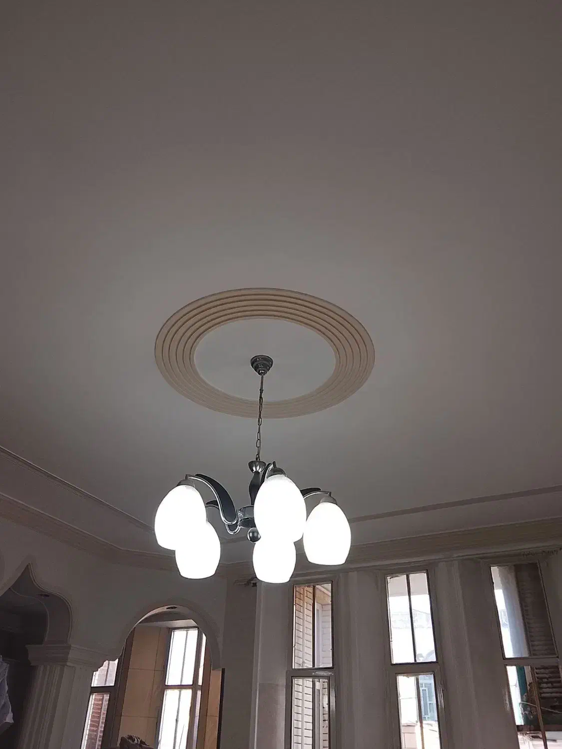 لوستر ۵ شاخه نو و سالم|لوستر و چراغ آویز|کرمان, |دیوار