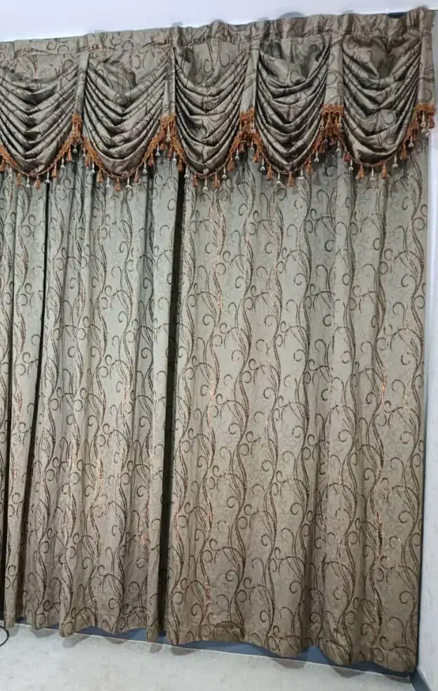 پرده سلطنتی بسیار خوشرنگ وزیبا|پرده، رانر، رومیزی|مرودشت, تامین اجتماعی|دیوار