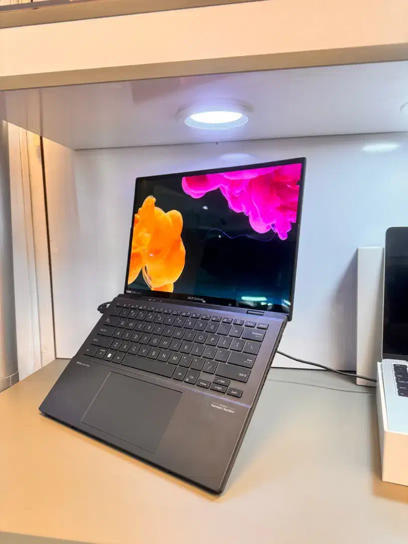 Asus ux8406m ایسوس زنبوک|رایانه همراه|تهران, میدان ولیعصر|دیوار