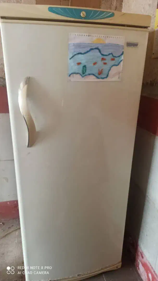 یخچال بسیار سالم|یخچال و فریزر|قائم‌شهر, |دیوار