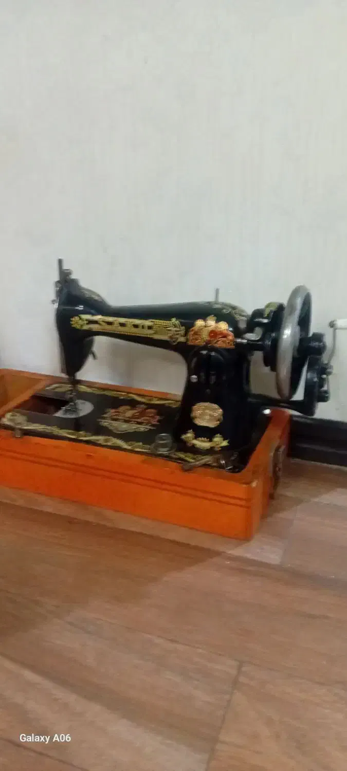 چرخ خیاطی|چرخ خیاطی و ریسندگی|شاهین‌شهر, عطار|دیوار