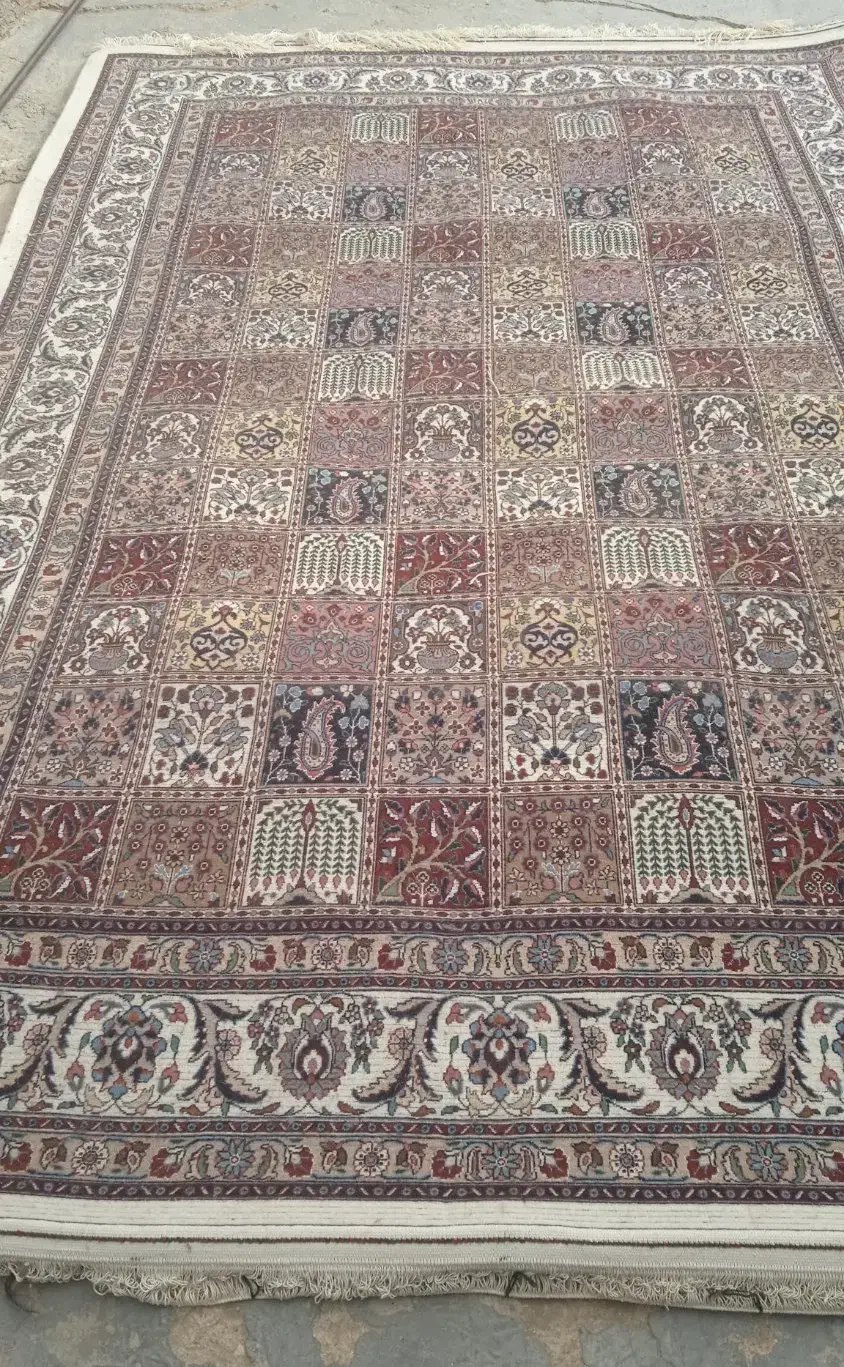 فرش دستباف خشتی|فرش|بیرجند, |دیوار