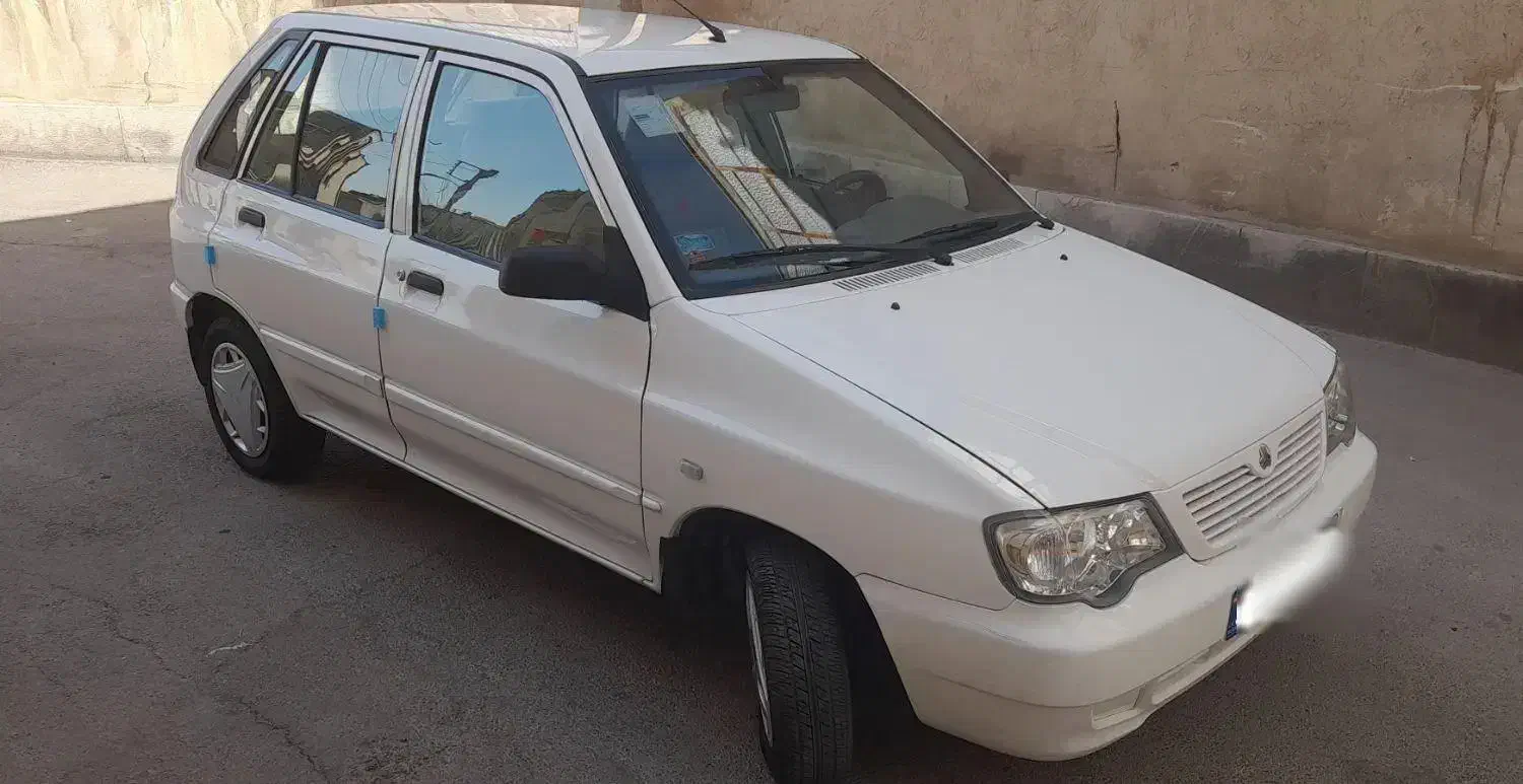 ۱۱۱ در حد تک برگ استثنایی بدون رنگ و ضربه|خودرو سواری و وانت|اصفهان, احمدآباد|دیوار