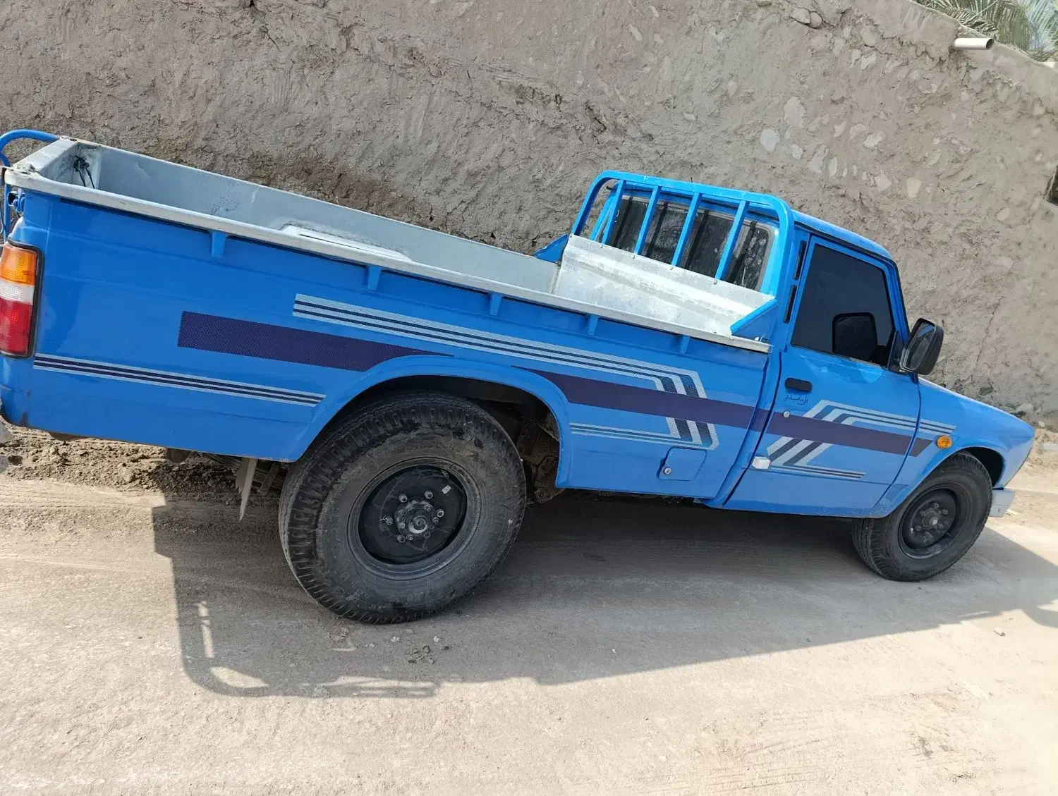 وانت نیسان ابشنال|خودرو سواری و وانت|خمیر, |دیوار