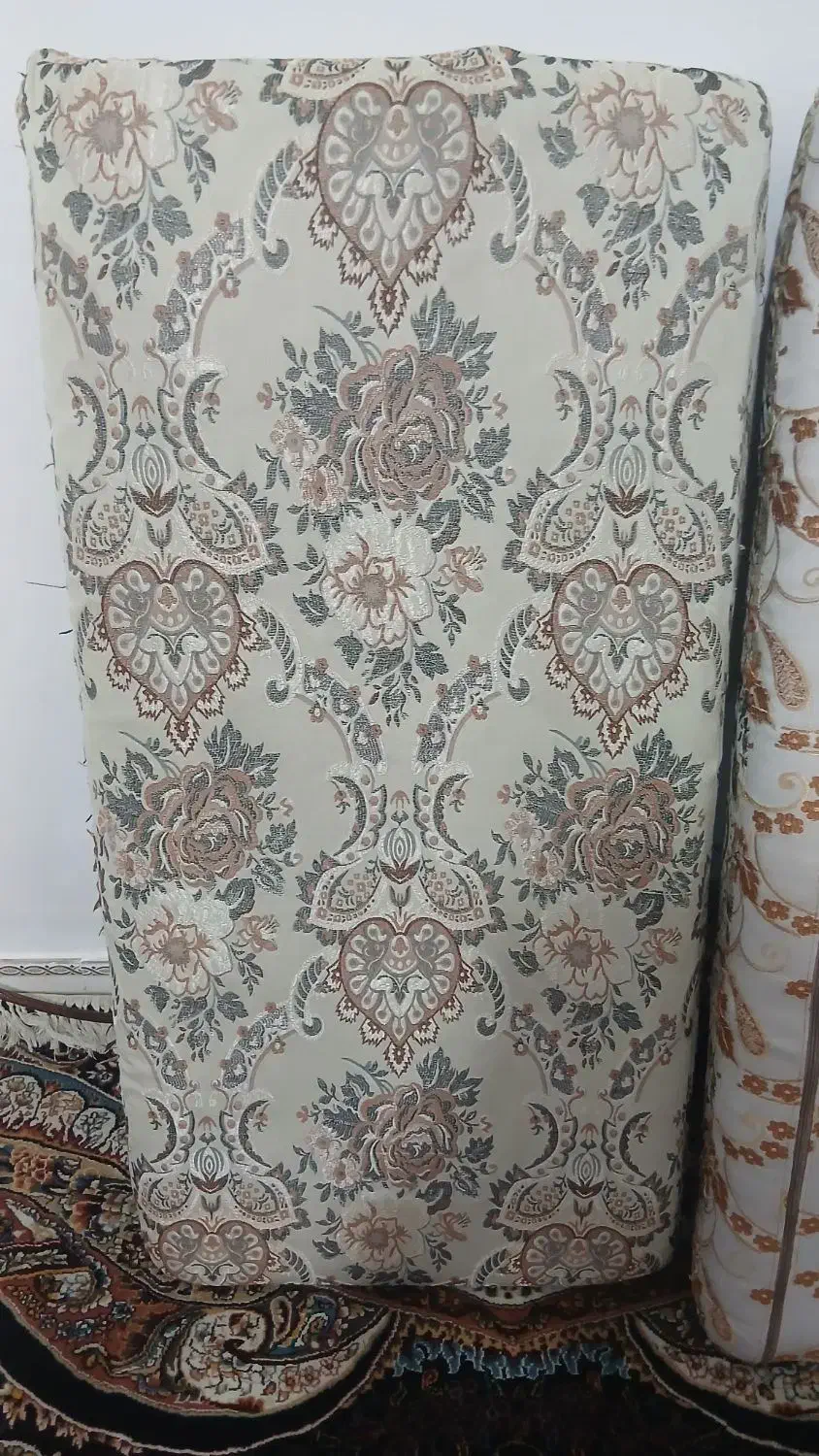 پشتی|پشتی|اهواز, فدک|دیوار