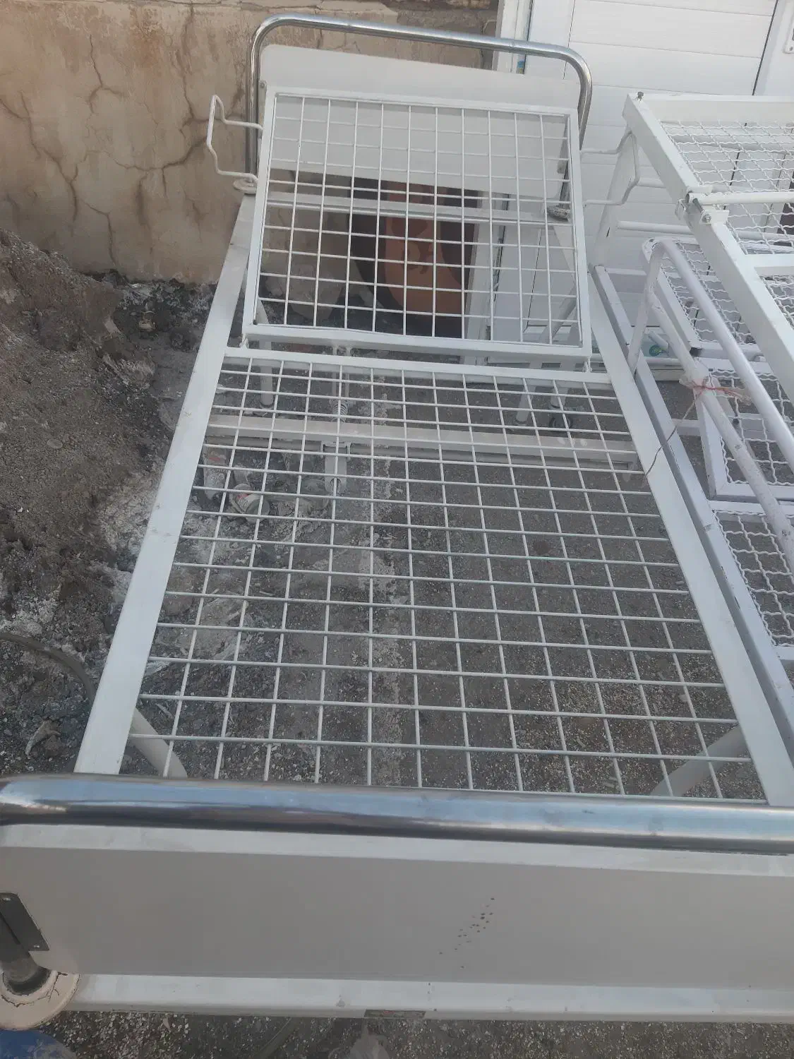 فروش تخت بیمارستانی ویلچر پاراوان تخت تزریقات|آرایشی، بهداشتی، درمانی|ارومیه, |دیوار