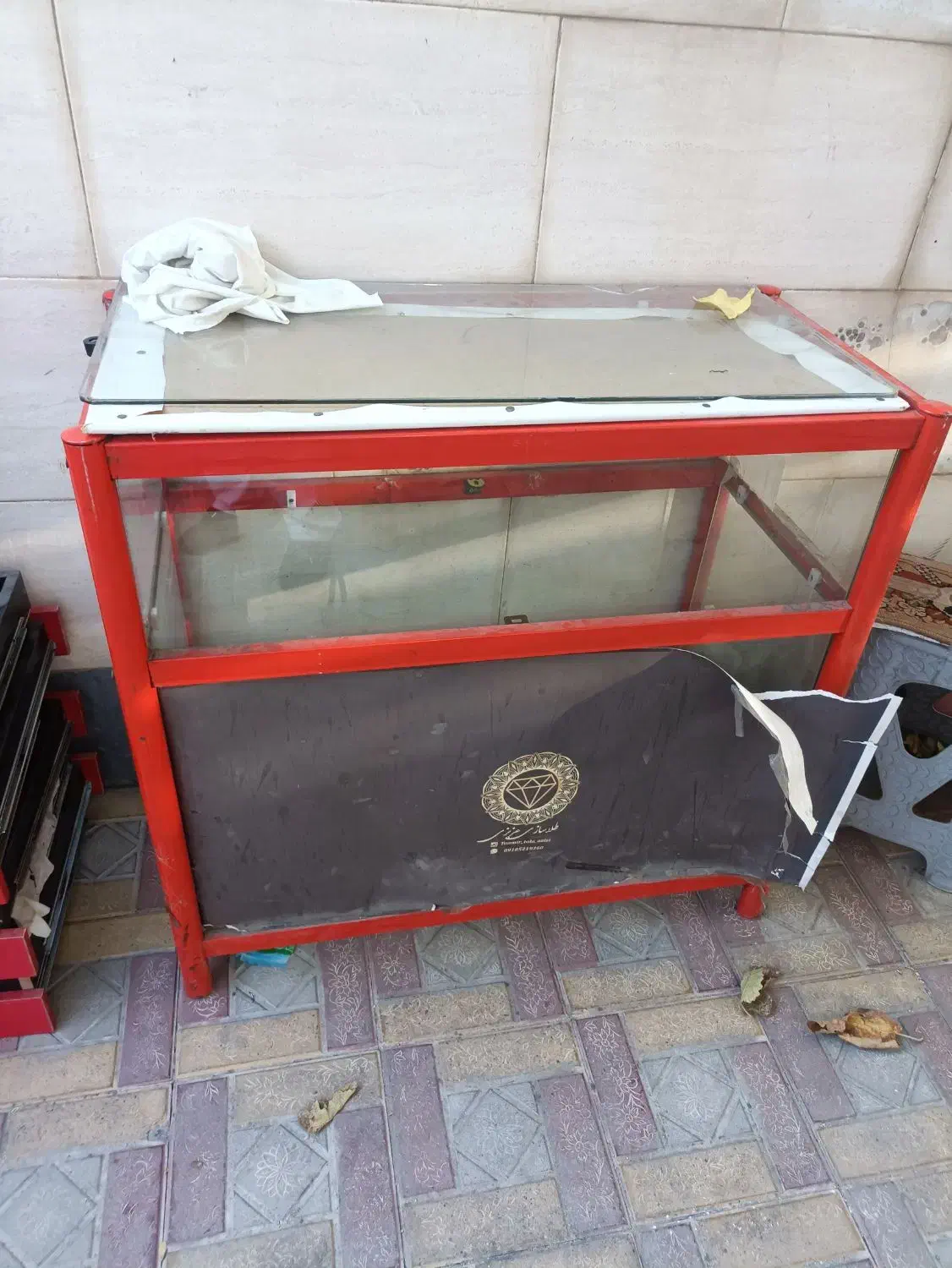 میز و کمد و ویترین|بوفه، ویترین، کنسول|مریوان, |دیوار