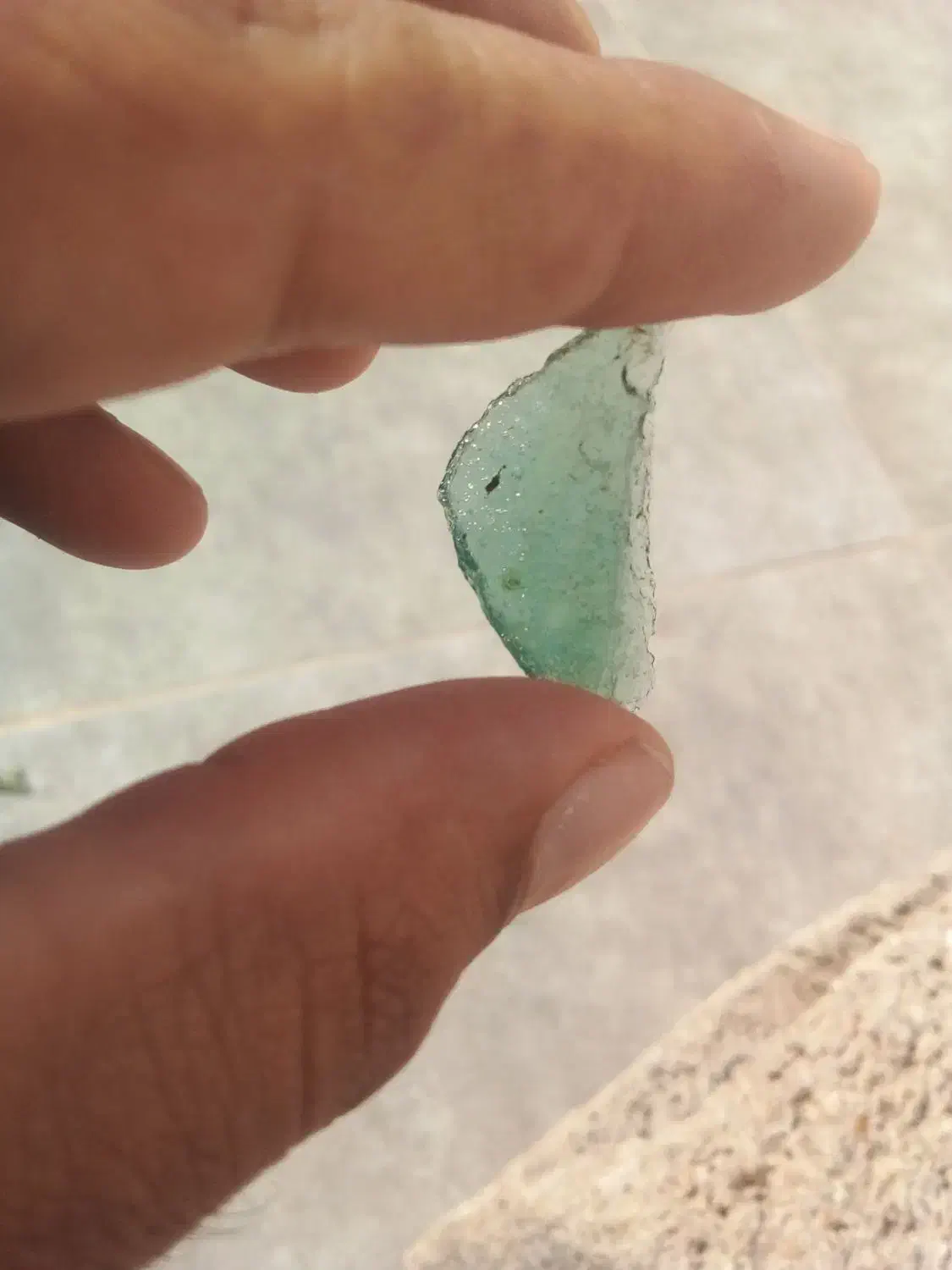 مولداویت|جواهرات|شادگان, |دیوار