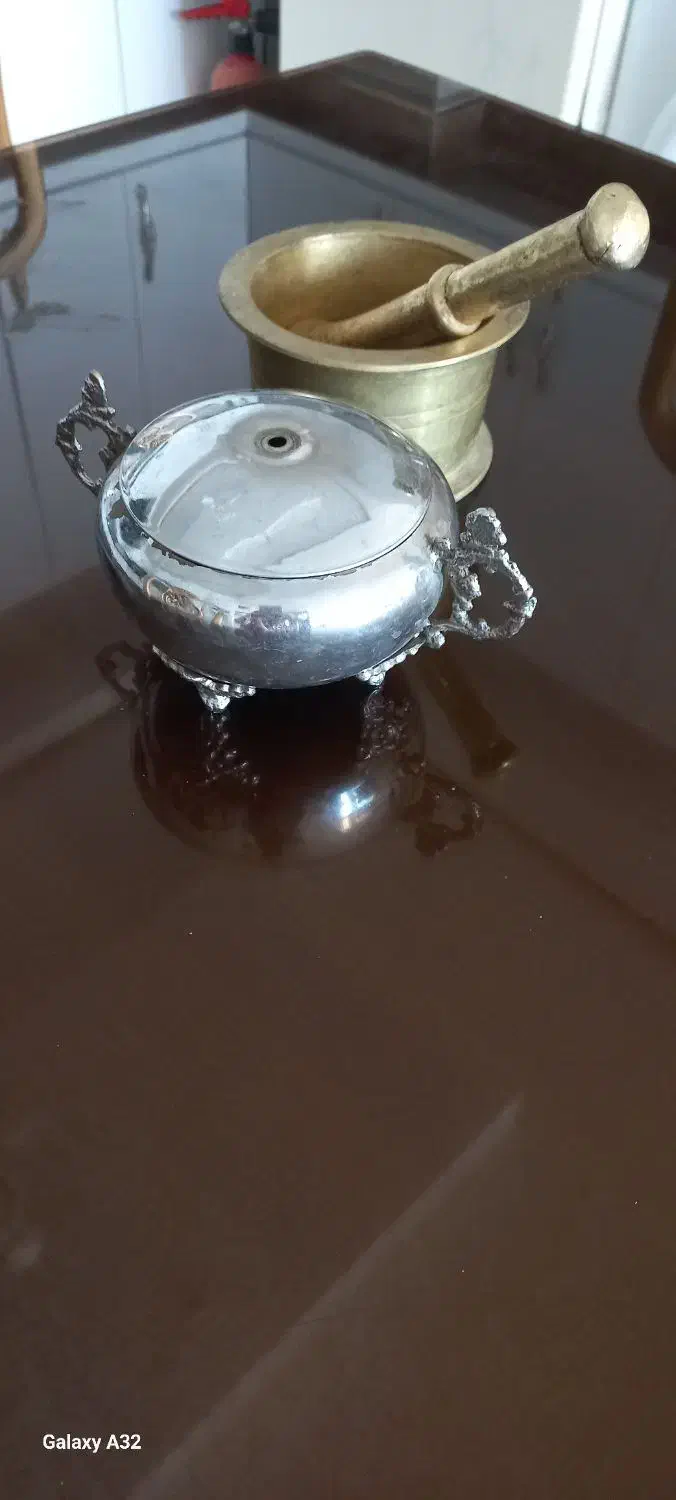 فنجان  چایساز میز اتو ظرف مسافرتی کتری قندان قدیمی|کلکسیون اشیاء عتیقه|مشهد, الهیه|دیوار