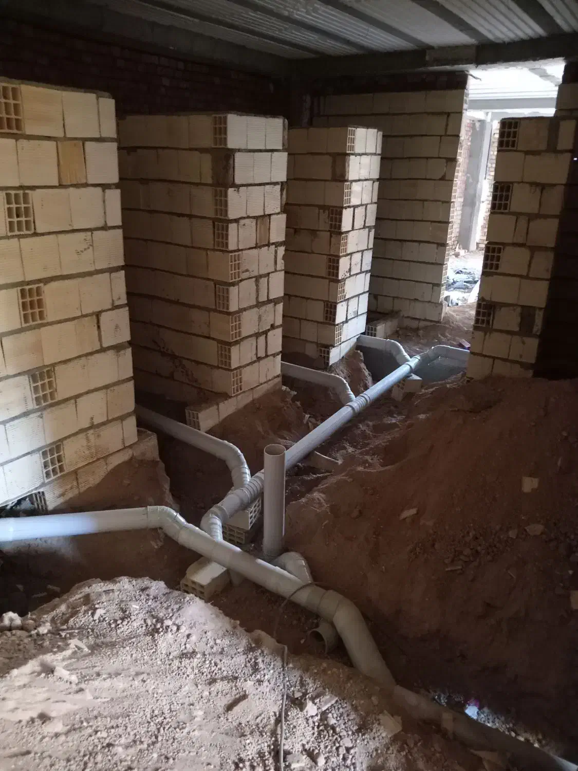 لوله فاضلاب|آبگرمکن، پکیج، شوفاژ|دهگلان, |دیوار