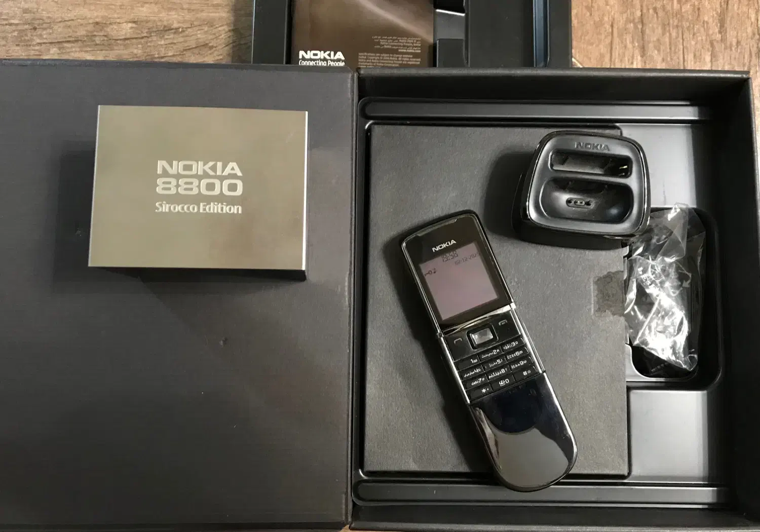 نوکیا 8800 sirico|موبایل|تهران, قزل قلعه|دیوار