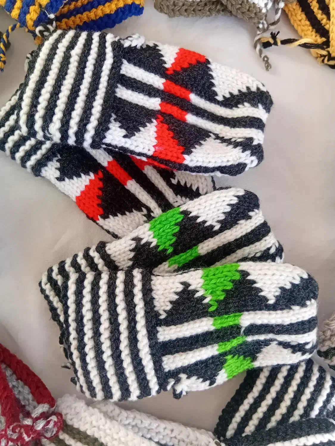 پاپوش گرم سنتی همه سایزپا موجودهستش|کفش و لباس بچه|شیروان (خراسان), |دیوار