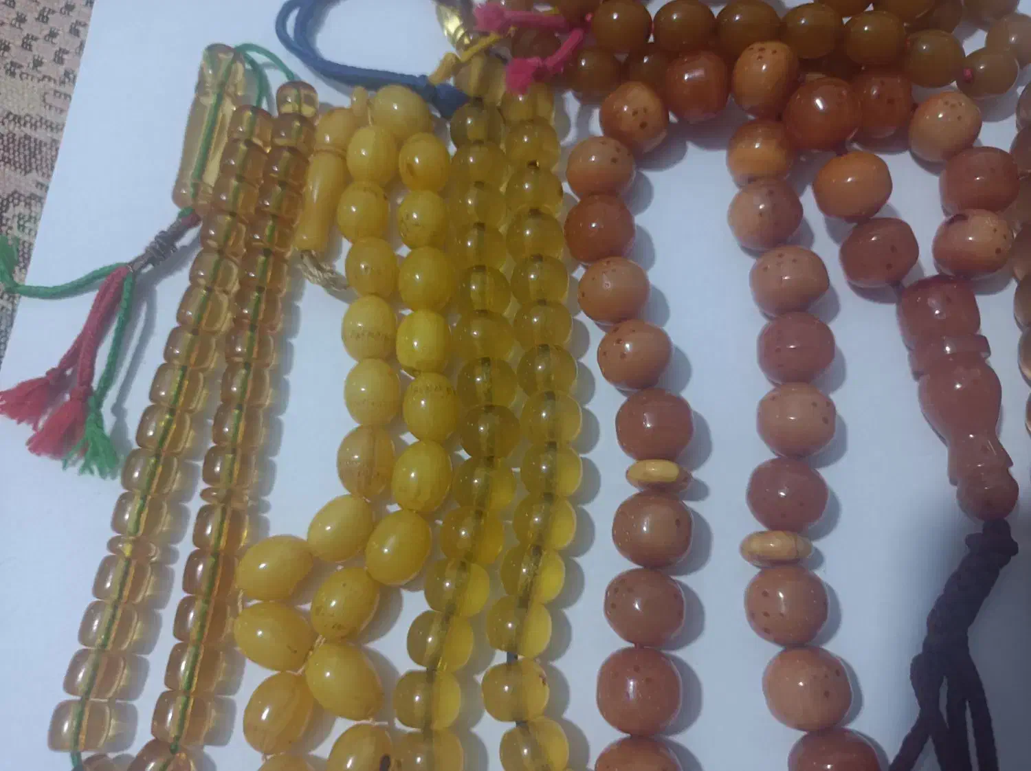 تعدادی تسبیح سندلوس و شاه مقصود|بدلیجات|کرج, حیدرآباد|دیوار