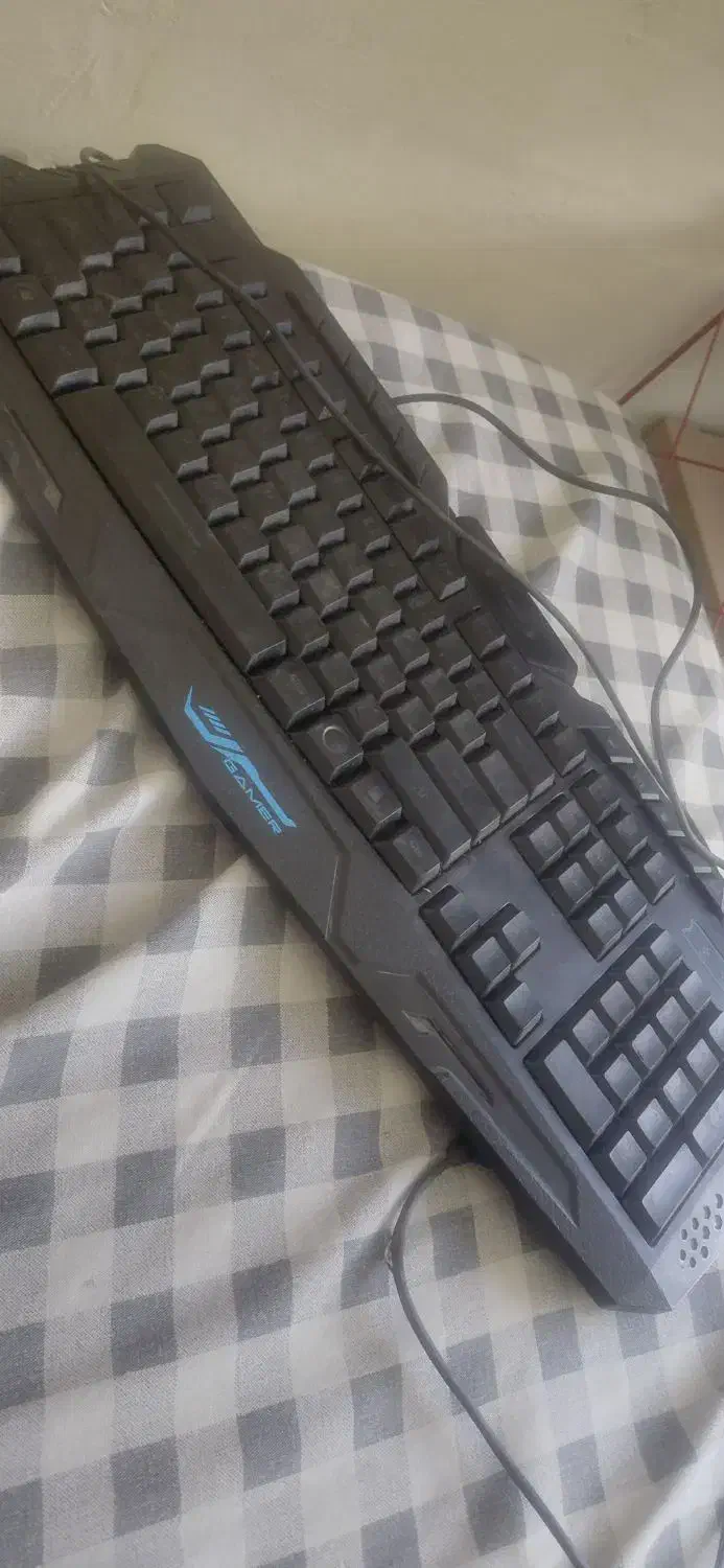 کیبورد ۳ رنگ گیمینگ|قطعات و لوازم جانبی رایانه|کرمانشاه, |دیوار