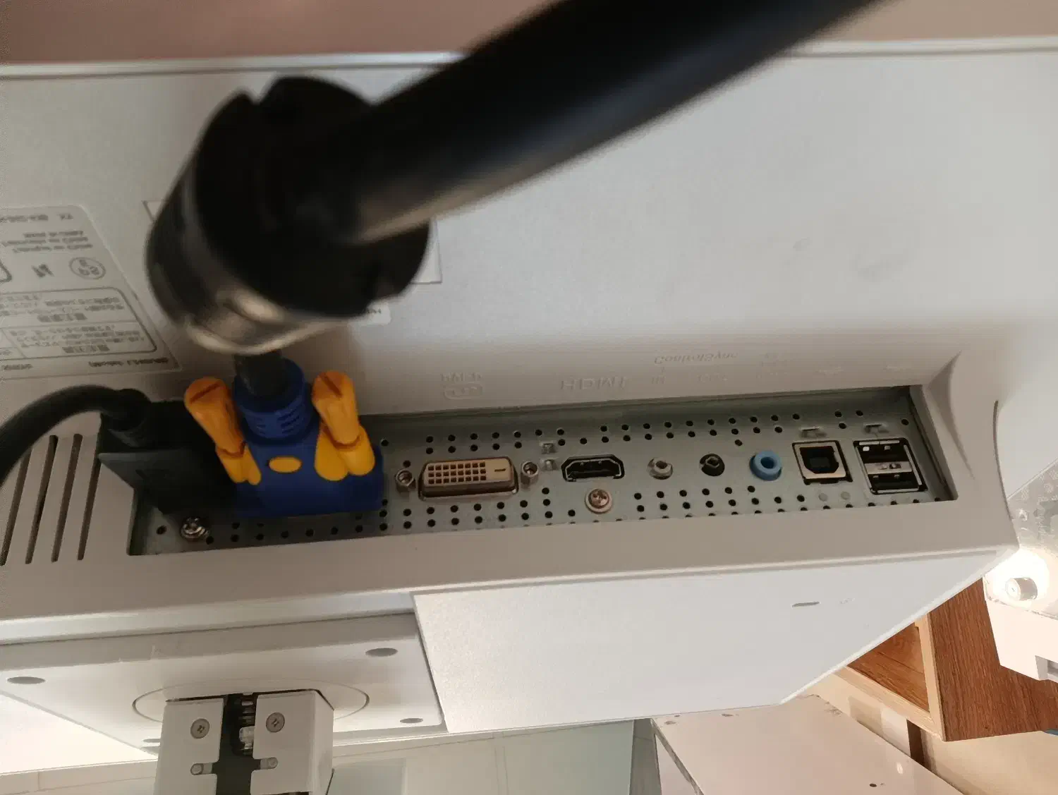 مانیتور Nec 24 inch|رایانه رومیزی|بجنورد, |دیوار