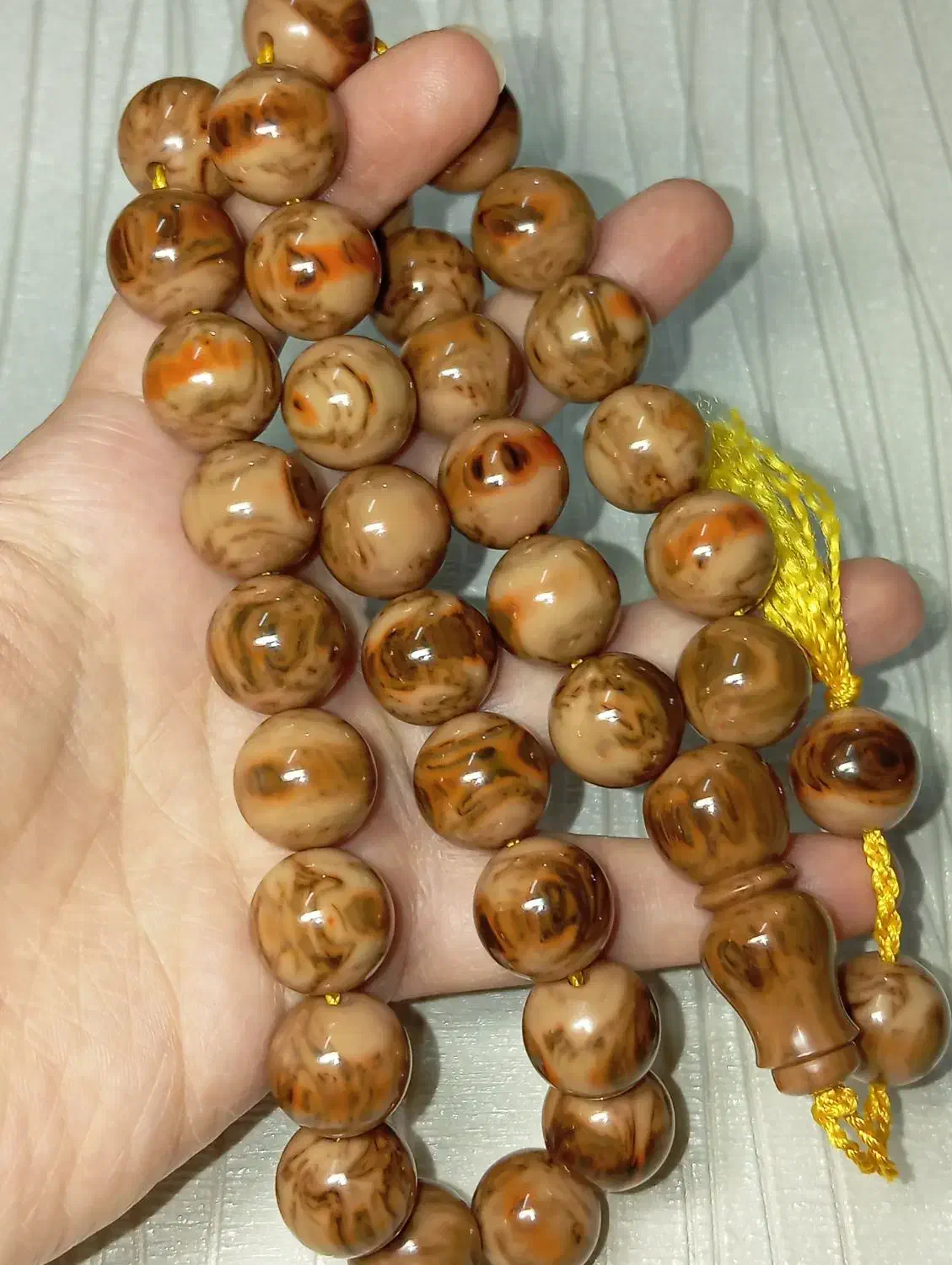 تسبیح کهربا|کلکسیون اشیاء عتیقه|قم, هنرستان|دیوار