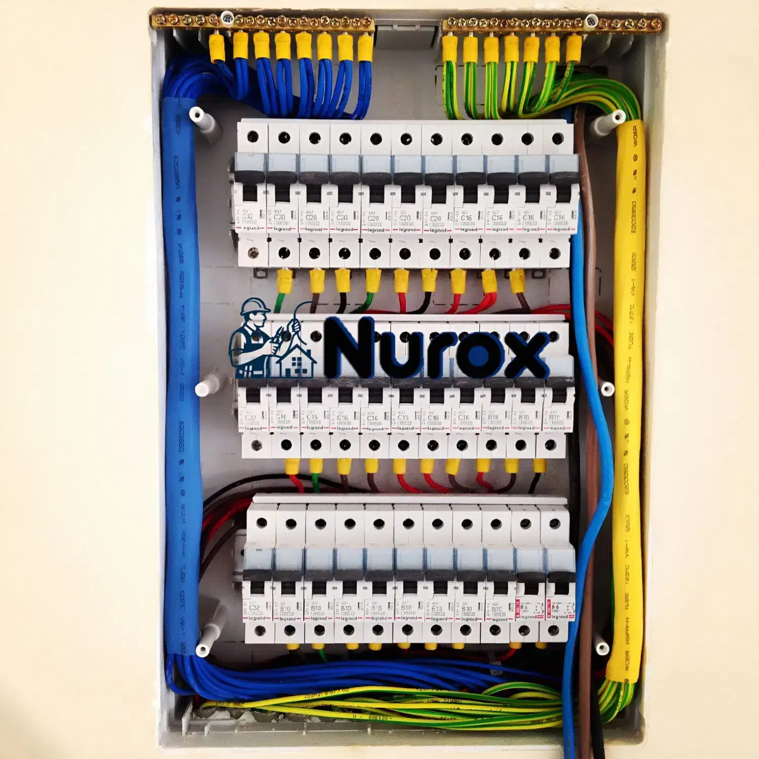 خدمات سیمکشی نوراکس با کادر مجرب|خدمات پیشه و مهارت|تبریز, |دیوار