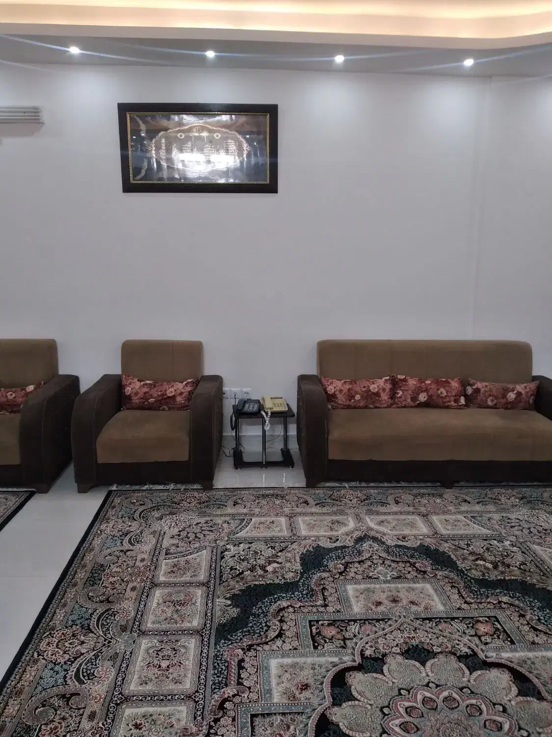 وسایل خانه|فرش|تربتحیدریه, حسنی بالا|دیوار