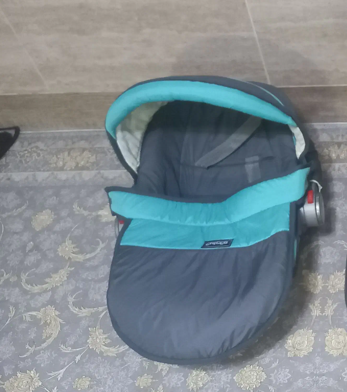 کریر|کالسکه و لوازم جانبی|بوئین زهرا, |دیوار