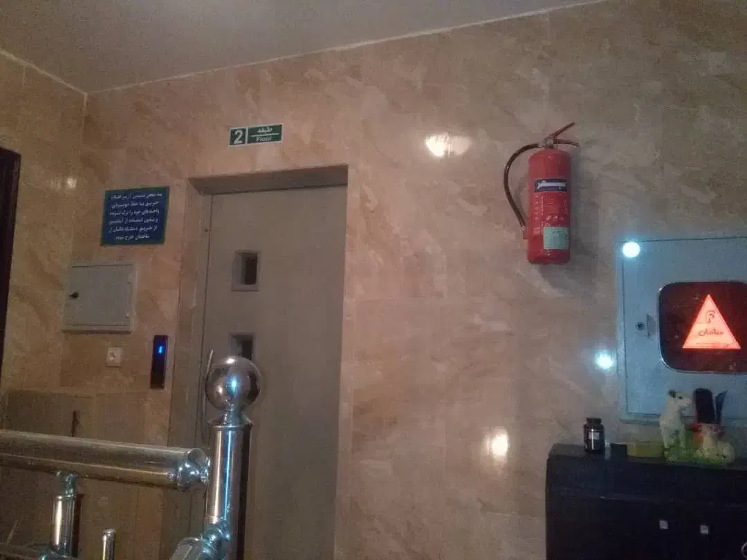 فروش فوری بهترین لوکیشن دو خوابه|فروش آپارتمان|اصفهان, سرچشمه|دیوار